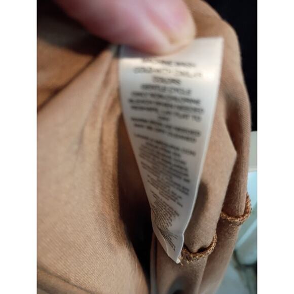 Chicos Top Brown Sz 2 L Liquid Knit Stretch Business Casual - Picture 8 of 8